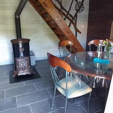 Domaine Des Terres Du Milieu / De Cul De Sac Landhaus Chateldon