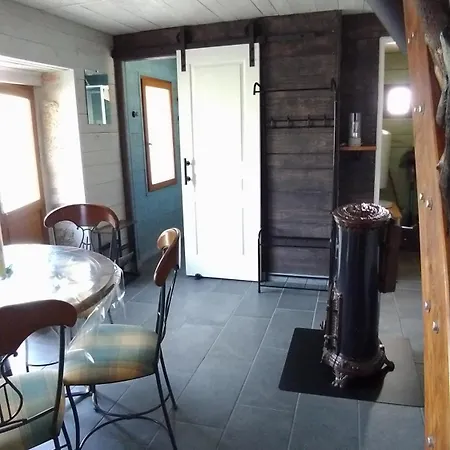 Landhaus Domaine Des Terres Du Milieu / De Cul De Sac Chateldon